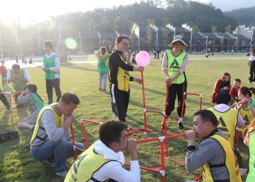 安多县五星级型户外企业培训